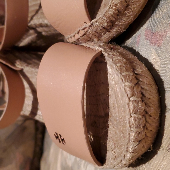 Tory Burch Nude Espadrilles - Picture 7 of 10